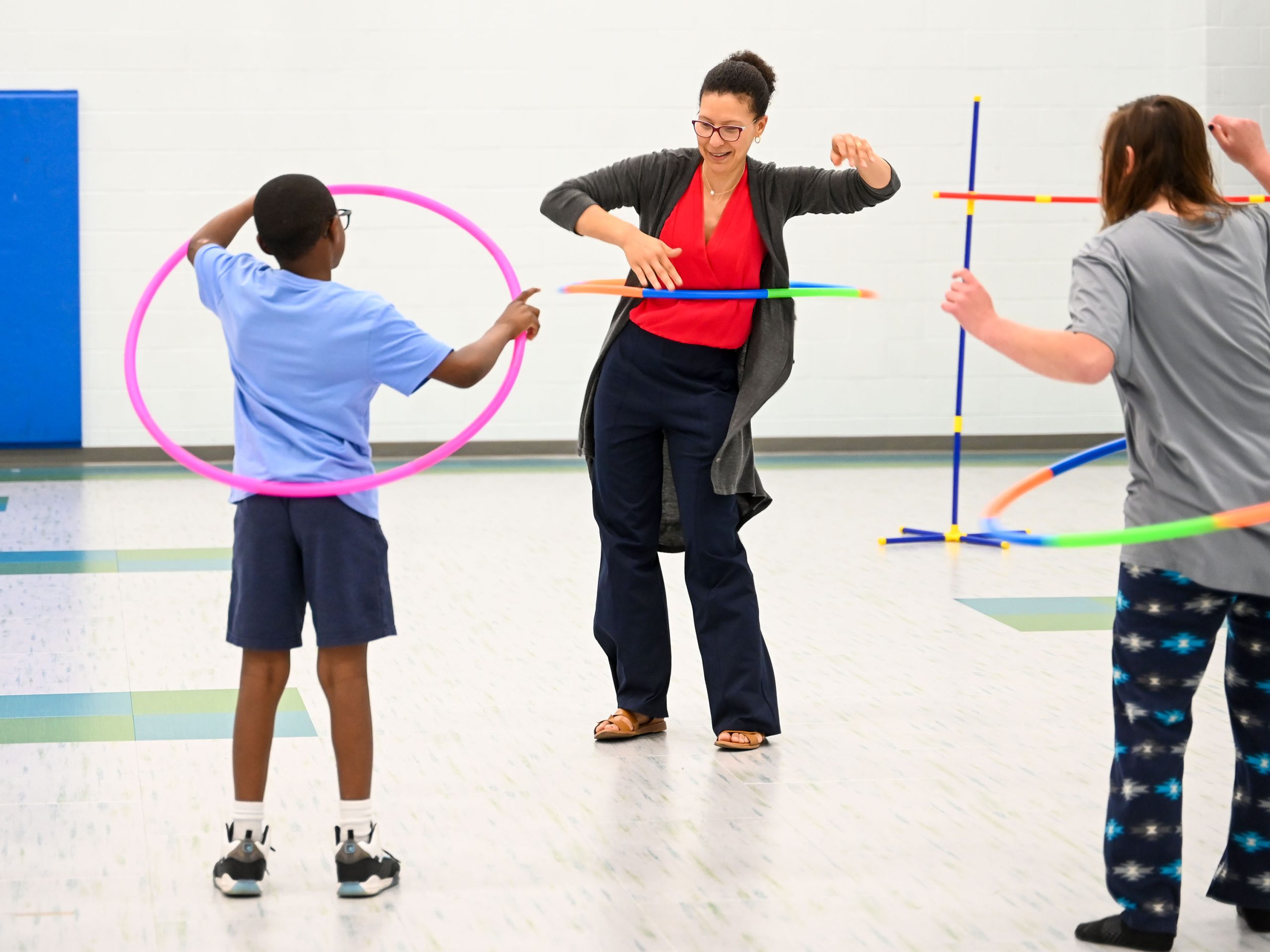 Who can use the children's shelter